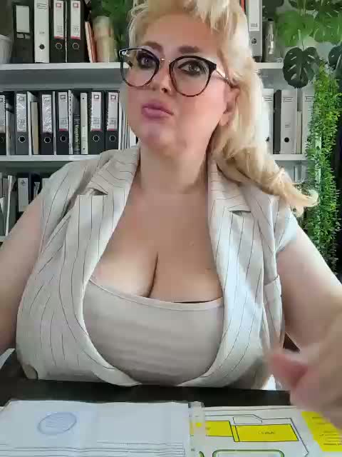 DANNA__ Adult Chat August 31, 2026