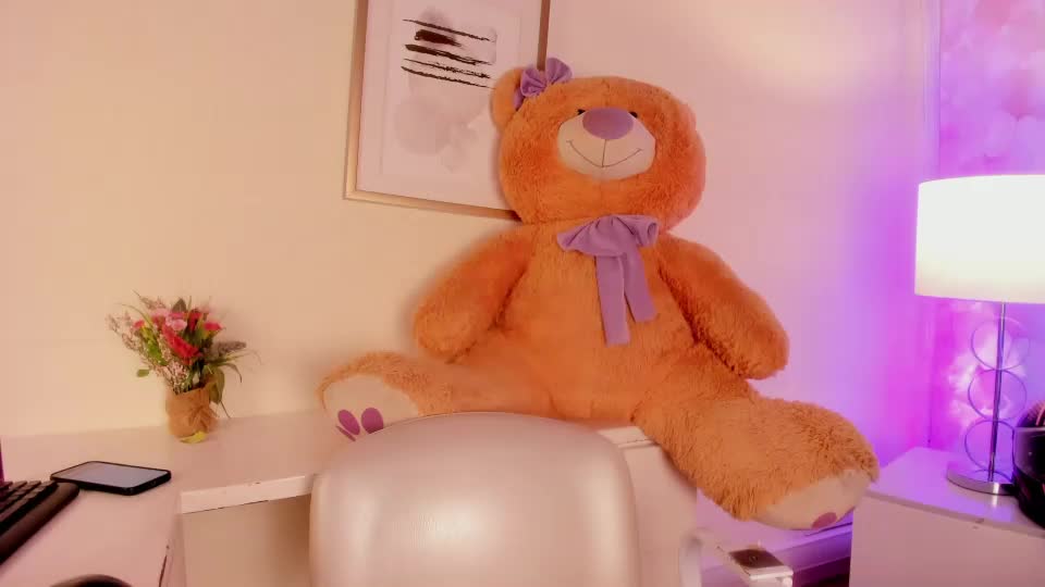emma_dancer Adult Chat August 31, 2026