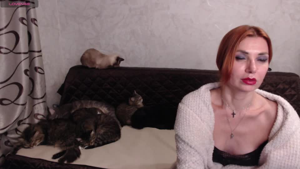 olivia_redd Adult Chat August 31, 2026