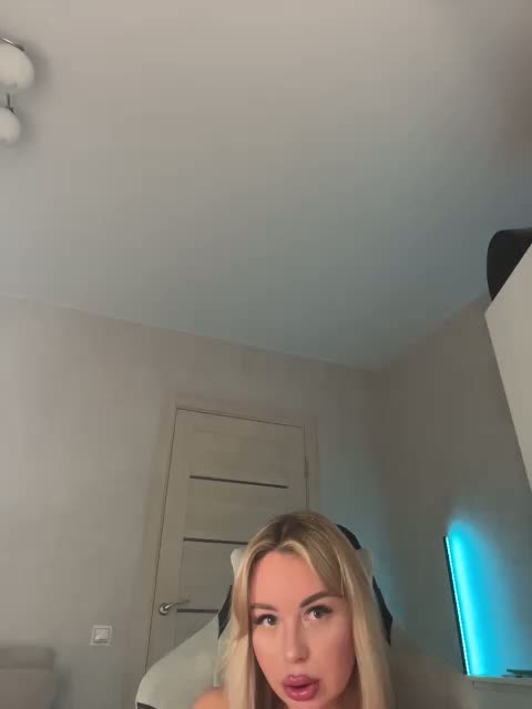 Mila-m Adult Chat September 1, 2026