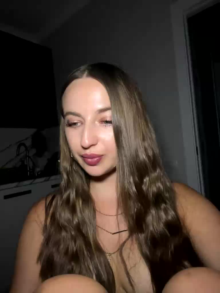 Alisaa-00 Adult Chat September 1, 2026