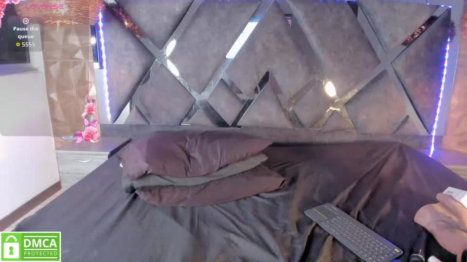 rose_evans__ Adult Chat August 31, 2026