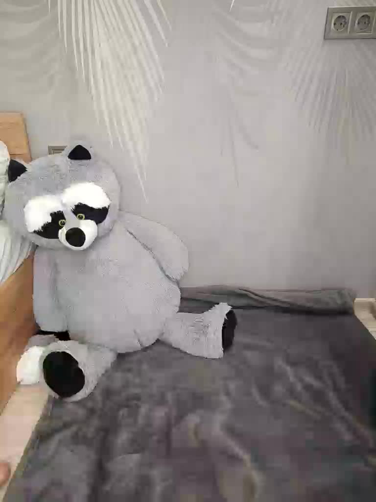 Madam_22 Adult Chat September 1, 2026