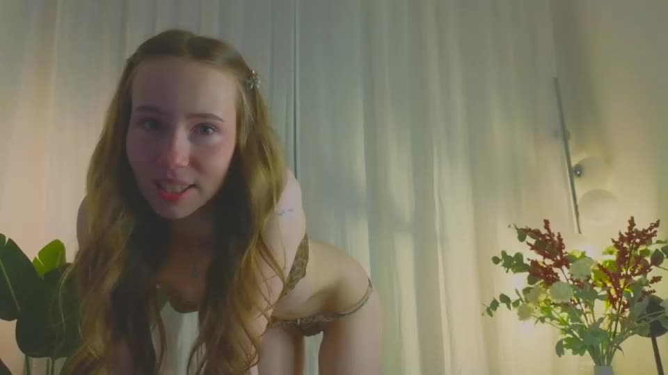 cuute_angell Adult Chat September 1, 2026