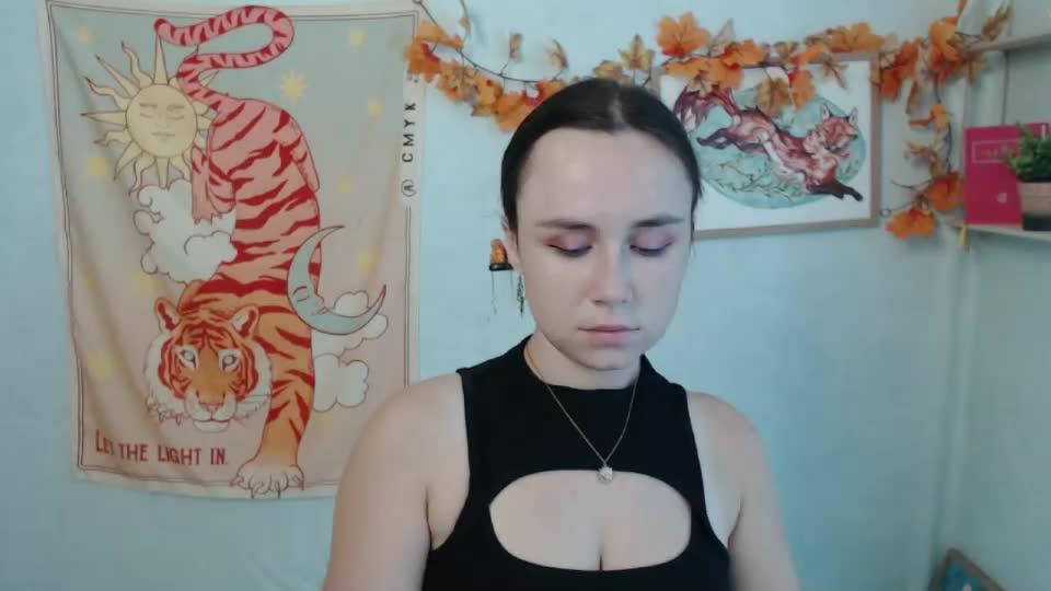 veryveryvery_shy Adult Chat September 1, 2026