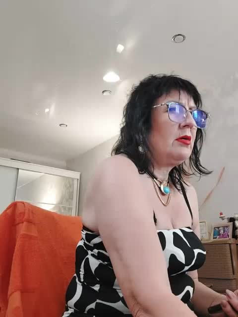LaliaMia Adult Chat September 1, 2026