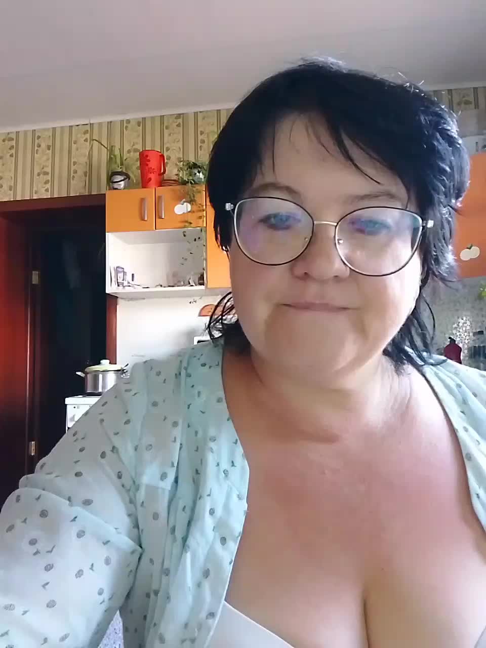 Tanya19722 Adult Chat September 1, 2026