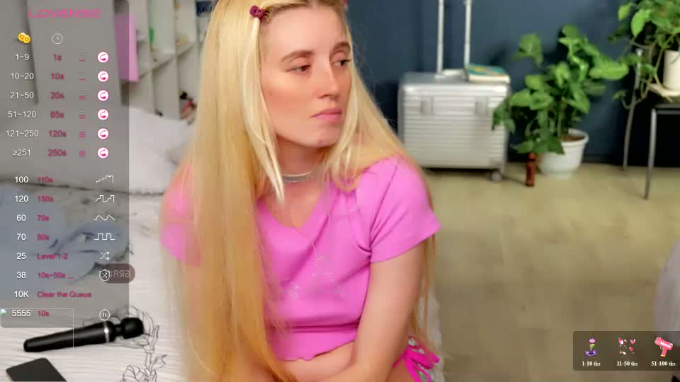 super_peach_stream Adult Chat September 1, 2026