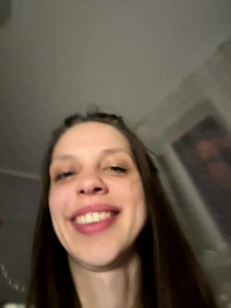 korolevaaa11 Adult Chat September 1, 2026