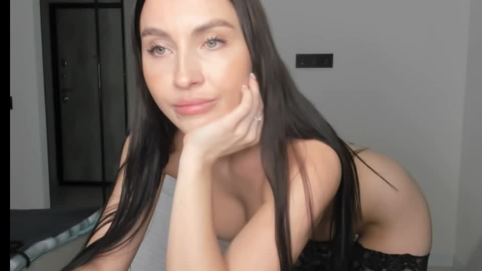 me_lina_ Adult Chat September 2, 2026