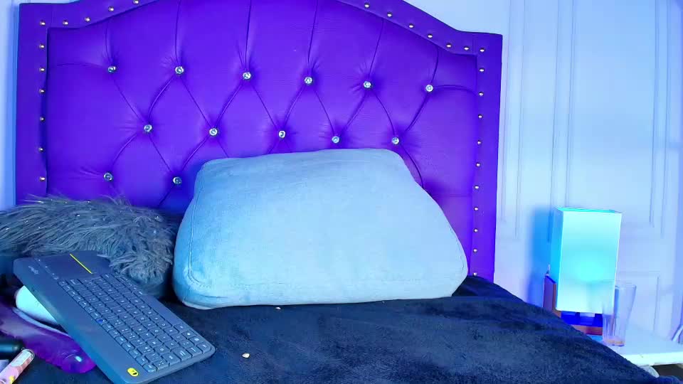 sweetie_foxxxx Adult Chat September 2, 2026
