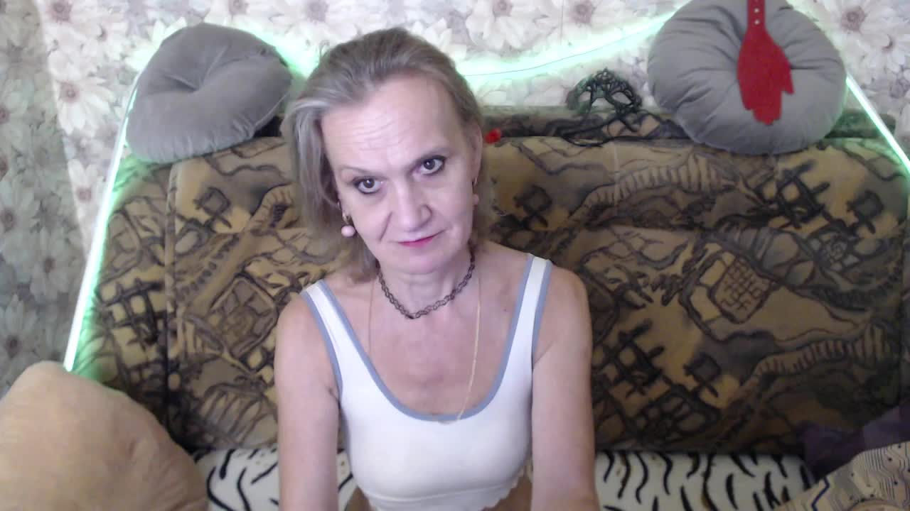 miss-bekker23 Adult Chat September 2, 2026