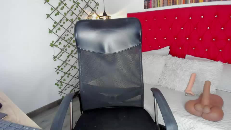 emily__dee Adult Chat September 2, 2026