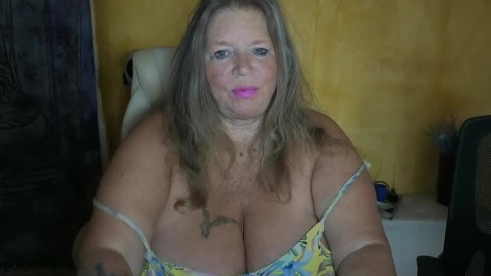 vampwoman Adult Chat September 2, 2026