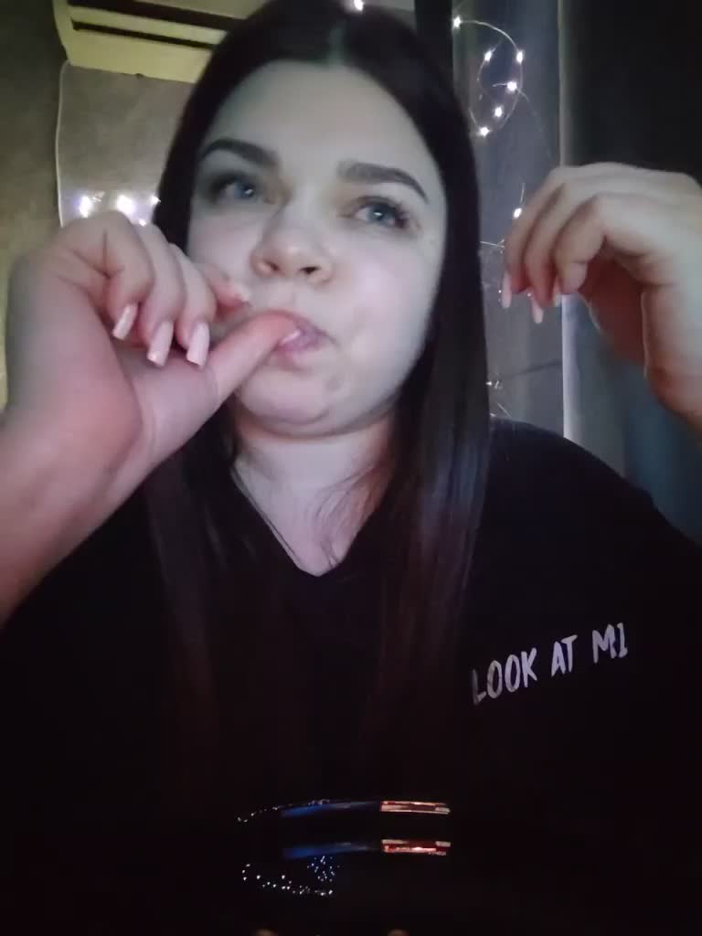 Karina-15 Adult Chat September 3, 2026