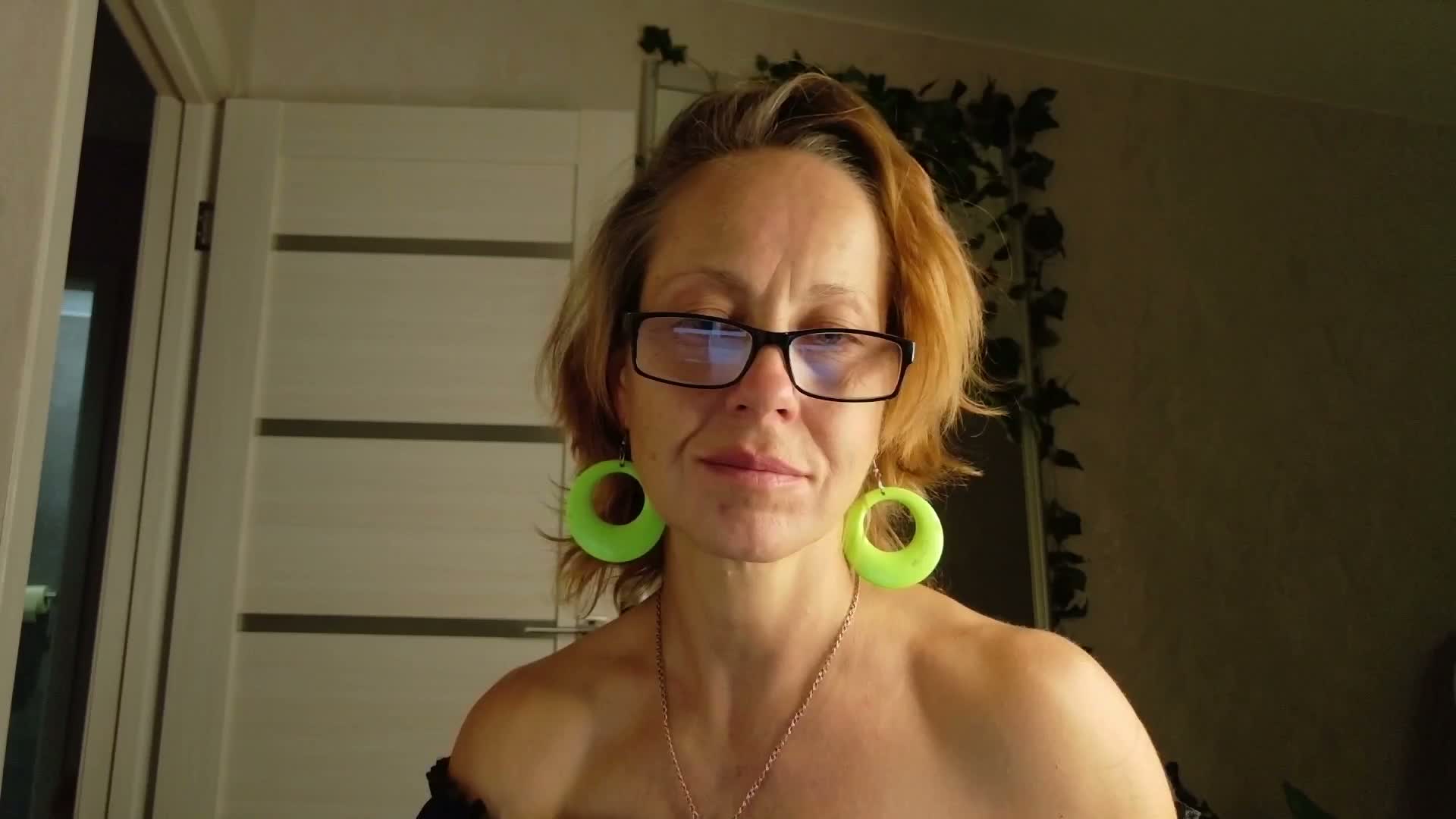 LioraWeiss Adult Chat September 3, 2026