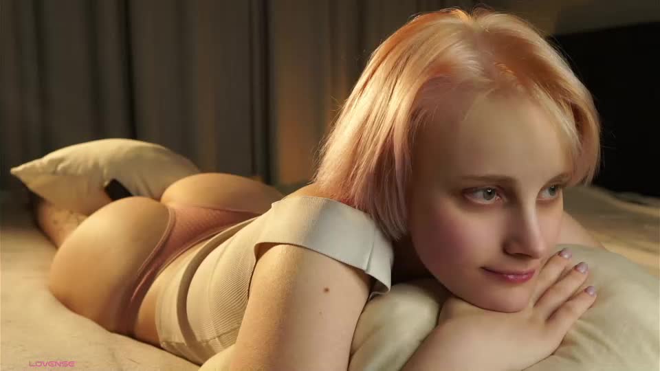 jonnienita Adult Chat September 3, 2026
