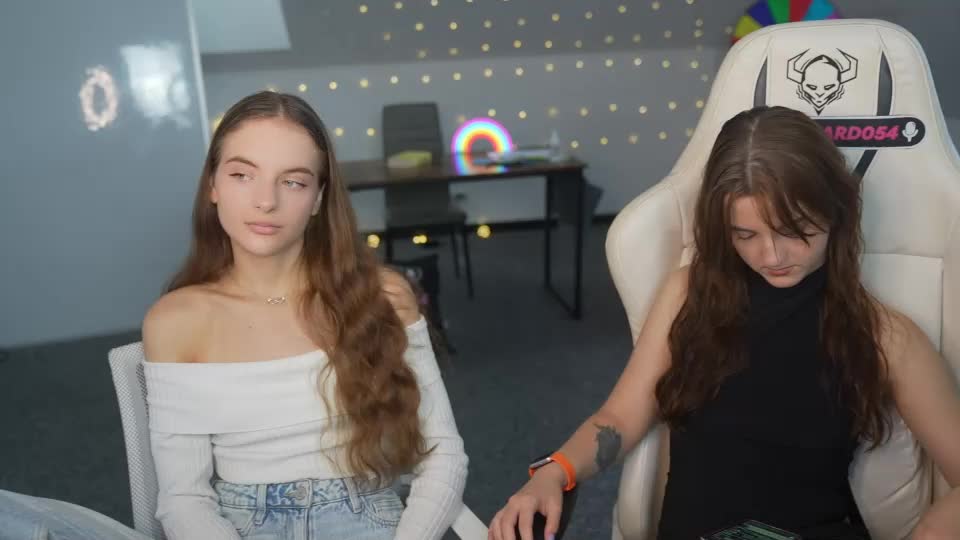 livehub054 Adult Chat September 3, 2026