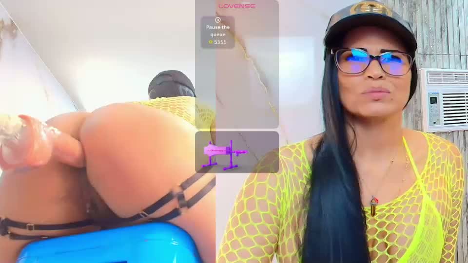 isis_car0lina Adult Chat September 2, 2026