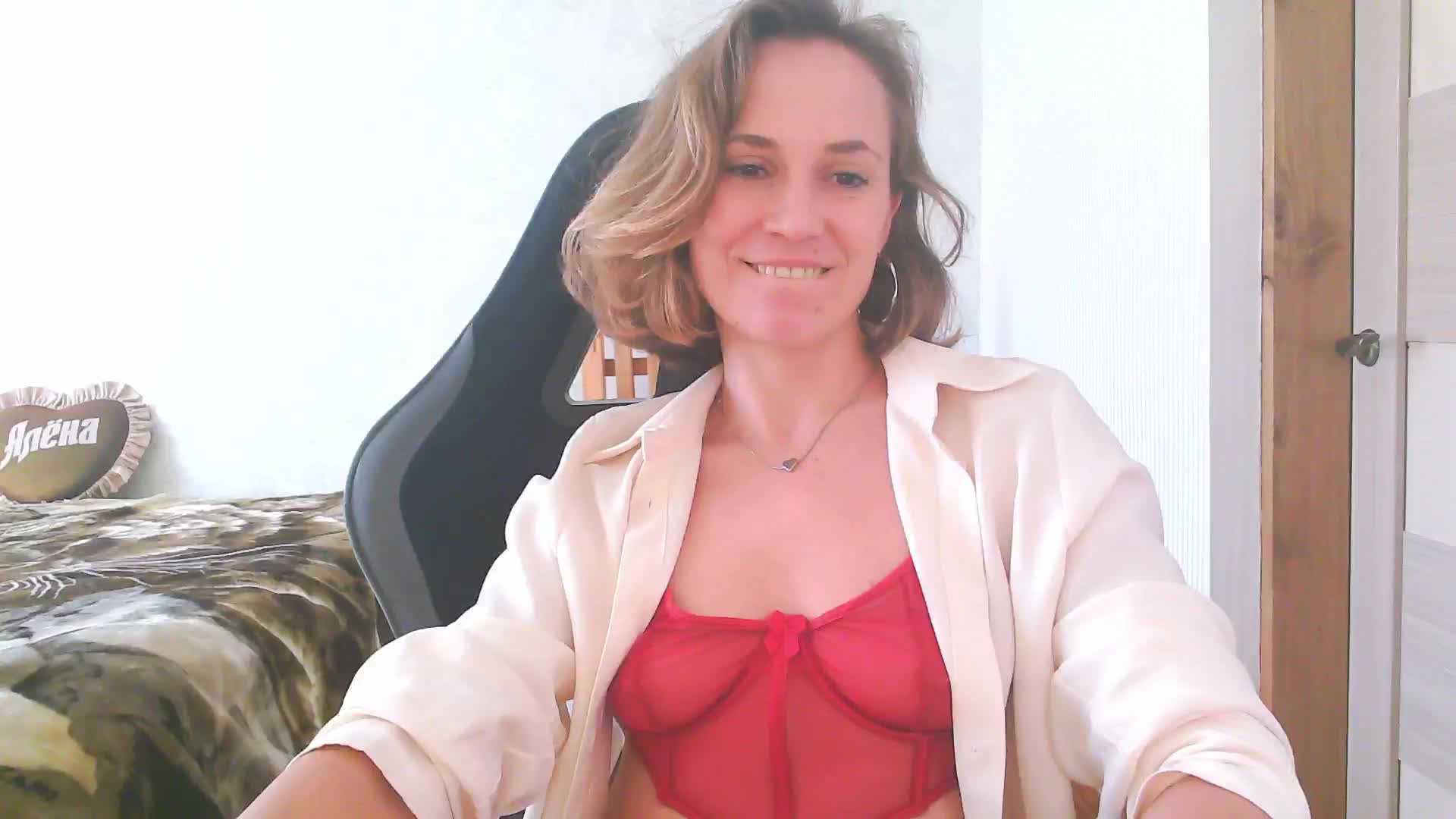CristaQ Adult Chat September 3, 2026