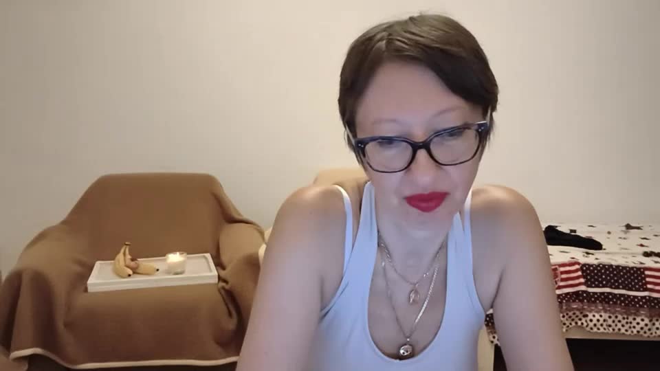 bellarose_2020 Adult Chat September 4, 2026