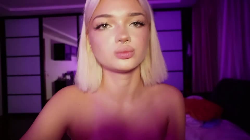suzannabarmes Adult Chat September 4, 2026