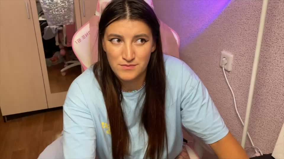 katrin_kristal Adult Chat September 4, 2026