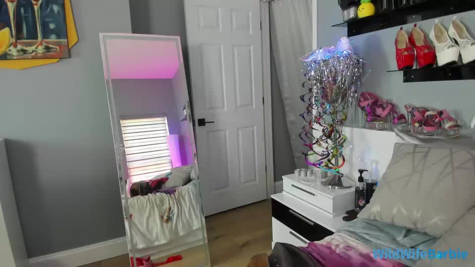 wildwifebarbie Adult Chat September 4, 2026