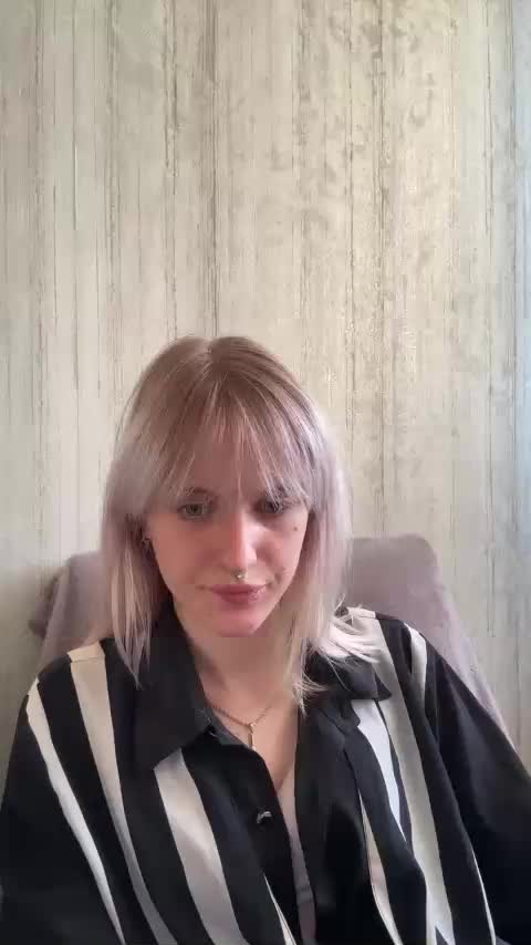 LizzuCrown Adult Chat September 4, 2026
