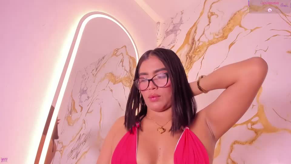 valentina_noa Adult Chat September 3, 2026