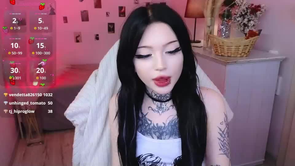 emma_kirks Adult Chat September 4, 2026