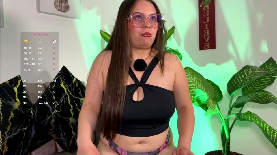 sara_tayylor Adult Chat September 4, 2026