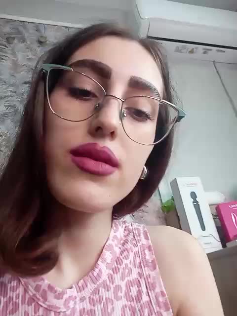 kiska-kira Adult Chat September 4, 2026
