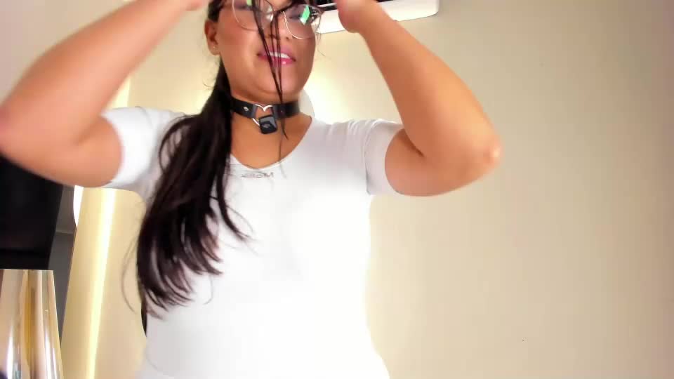 carolinelee_ Adult Chat September 4, 2026