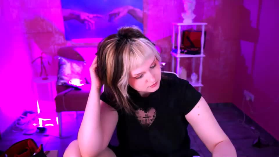 violettwoods Adult Chat September 4, 2026