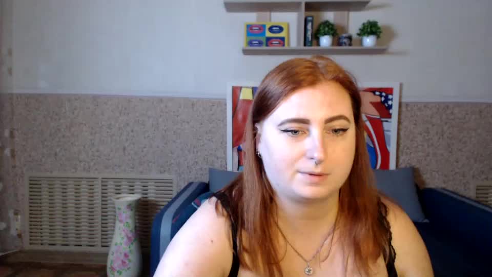 alicia_side_red Adult Chat September 5, 2026