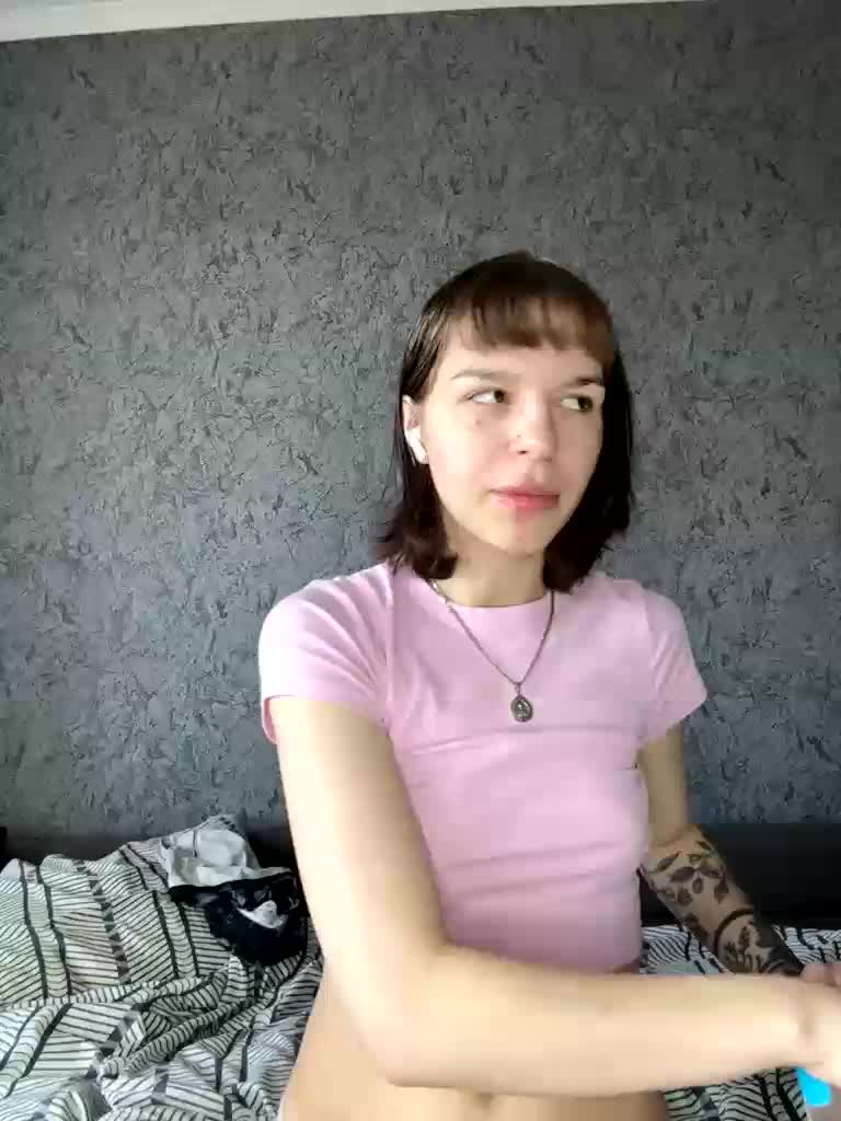 avelixxkaa Adult Chat September 5, 2026
