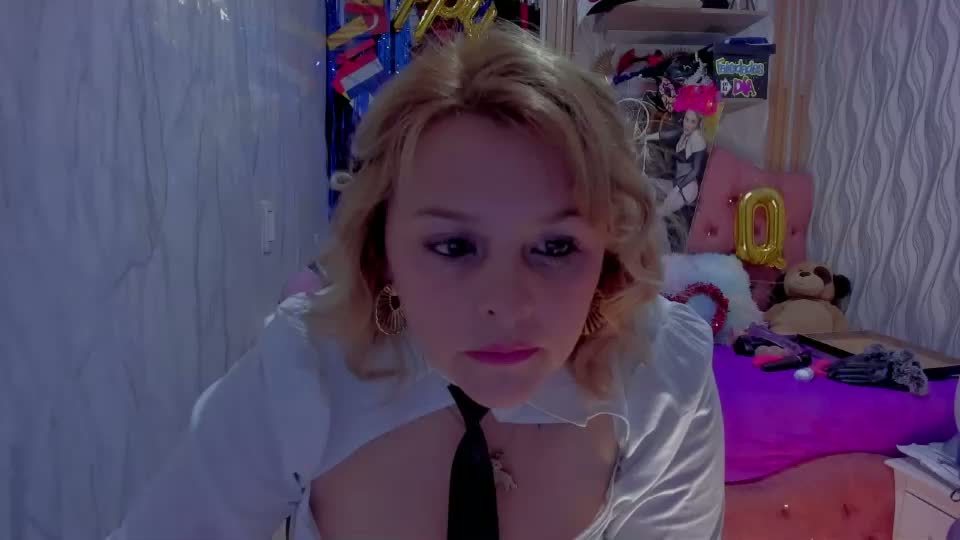 adriiana_fox_ Adult Chat September 5, 2026