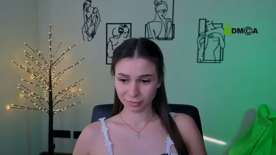 flora_ri Adult Chat September 5, 2026