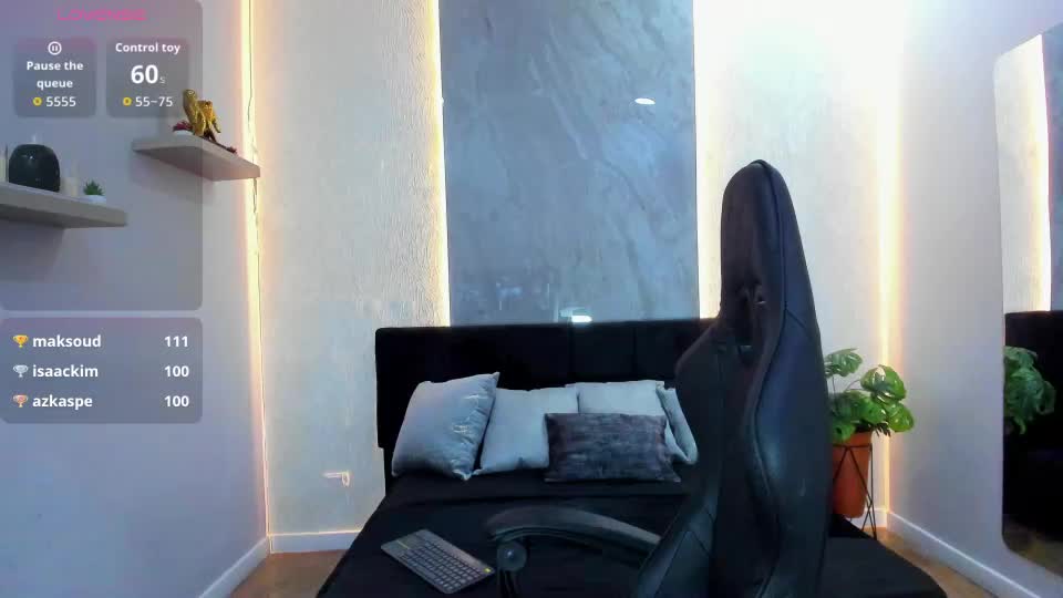 emmaa_white_ Adult Chat September 5, 2026