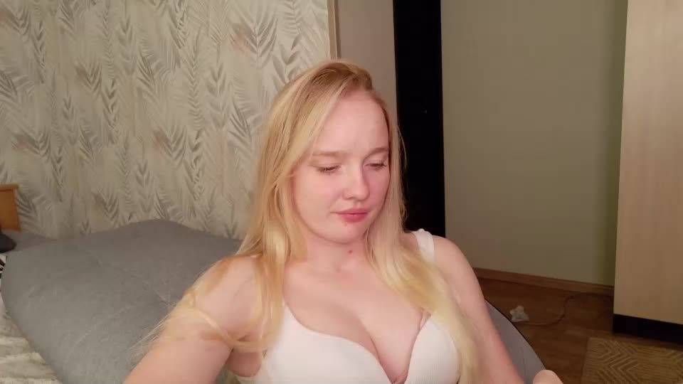 shawty_miia Adult Chat September 5, 2026