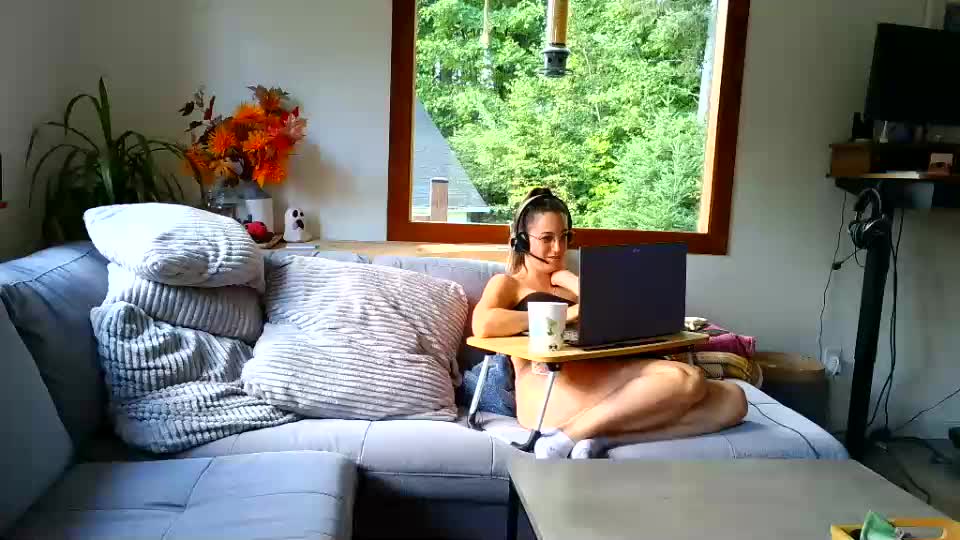 emyxxl Adult Chat September 5, 2026