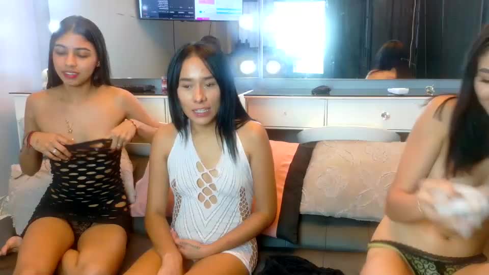 petitestrawberry18 Adult Chat September 5, 2026