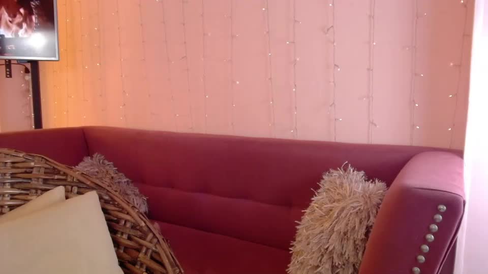 incredible_foxxy Adult Chat September 5, 2026