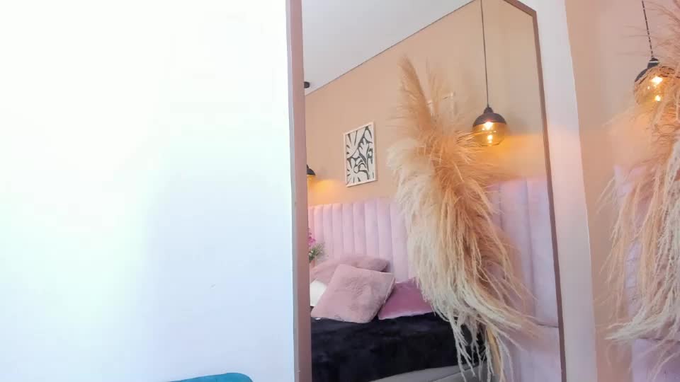 kely_morgan Adult Chat September 5, 2026