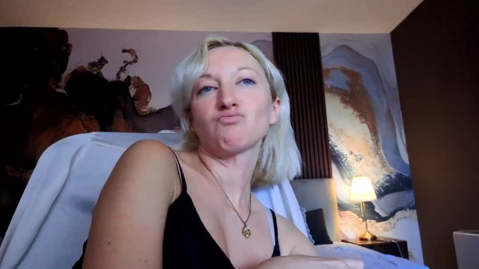natalie_bitton Adult Chat September 6, 2026
