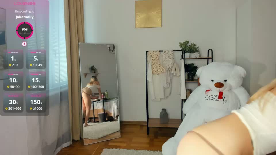 glossybabe_ Adult Chat September 6, 2026