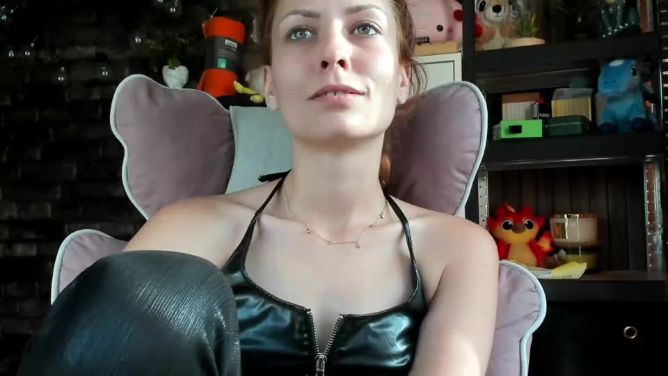 karoline121 Adult Chat September 6, 2026