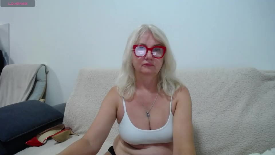blond_woman Adult Chat September 6, 2026