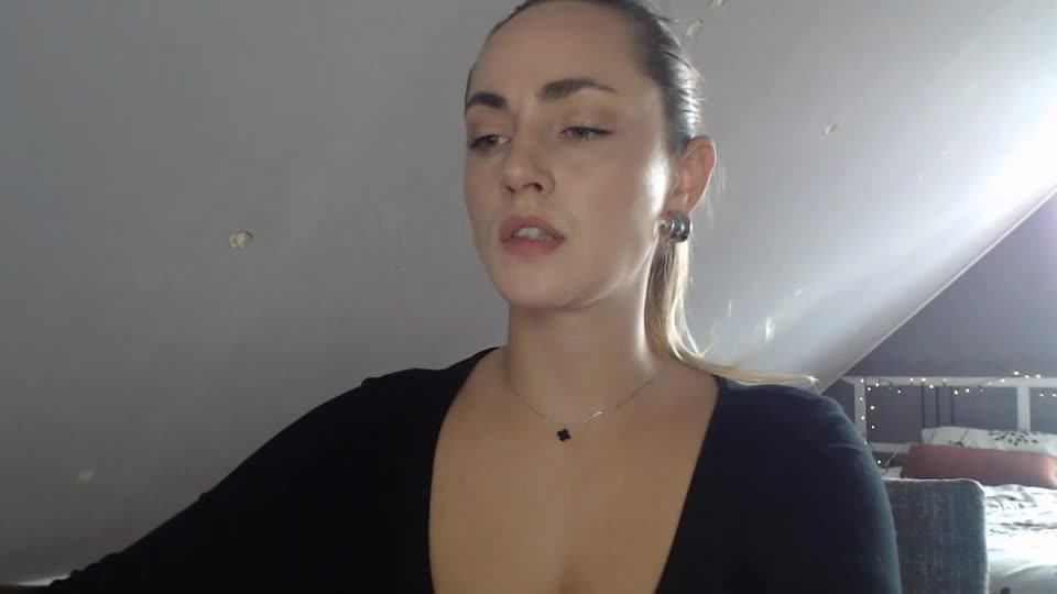 scarlettxblonde Adult Chat September 6, 2026